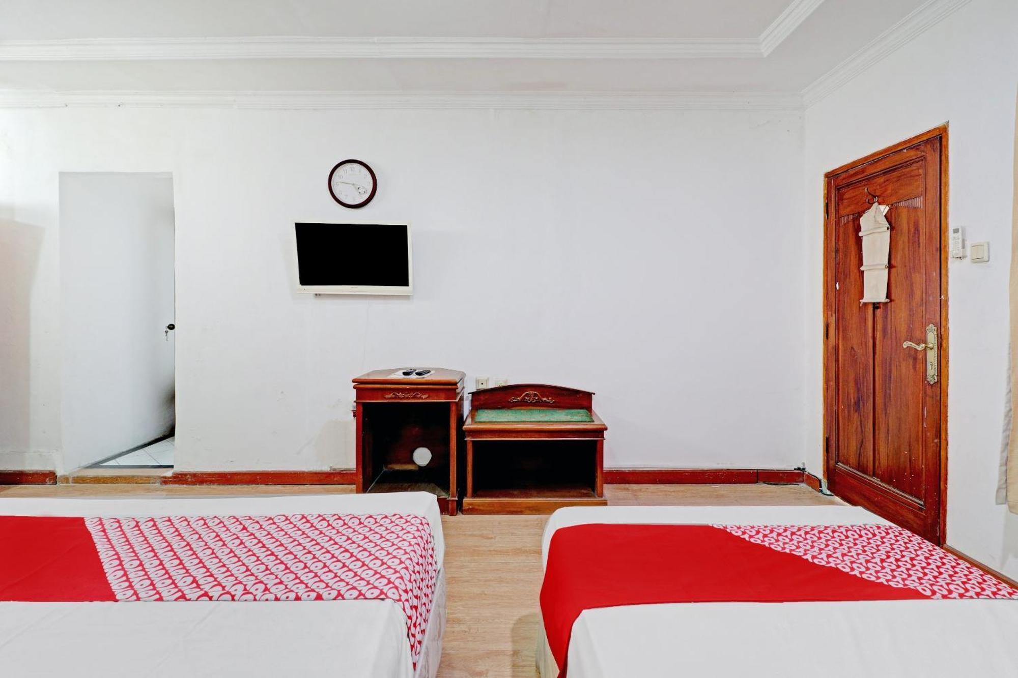 Hotel O Bandung Near Stadion Siliwangi Formerly The Ethnic Hotel Bandung Exterior foto